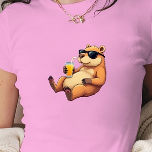 CyP Phara Capybara relajado con jugo de naranja Camiseta corta de moda para mujer - Product Image 2