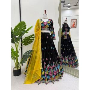 NEW LAUNCHING NAVRATRI SPECIAL LEHENGHA CHOLI for PARTY with ATTRACTION <b>MIRROR</b> WORK REVERSER & CASUAL STYLE - Product Image 1