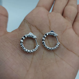 Pendientes de Aro Huggie de Oro Sólido de 14K con Diamante Cultivado en Laboratorio de 0.85 Ct, Joyería Fina de Lujo para Uso Diario, Regalo y Fiesta para Mujer - Product Image 1