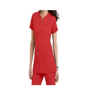 O hospital uniforme enfermeira cores vermelhas pissco de fábrica direta | uniforme de enfermagem conjunto de logotipo personalizado feito pelo pissco paquistão