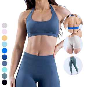 Vêtements de sport pour femmes : Ensemble de yoga imprimé taille haute avec soutien-gorge de sport et tenue d'entraînement - Product Image 2