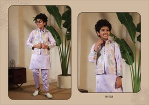 Nouvelle collection exclusive de vêtements traditionnels pour enfants, Koti Kurta Bottom, pour mariage, fête, cérémonie, en satin, matériaux recyclés - Product Image 5