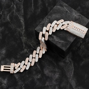 เครื่องประดับฮิปฮอปแบบยูนิเซ็กซ์ ชุบทอง 14K ประดับเพชรทรงกลมเจียระไนแบบบริลเลียนท์ สร้อยข้อมือดีไซน์หรู สี D น้ำหนักมาก พร้อมใบรับรอง GIA - Product Image 2