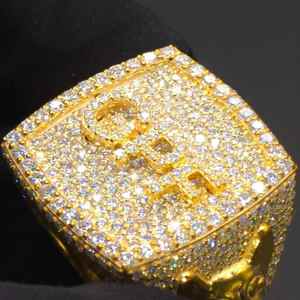 Bague en argent sterling 925 de luxe pour homme, style hip-hop, avec moissanite, initiales personnalisées, testée au 100 % positivement au testeur de diamants, idéale pour les fiançailles - Product Image 3