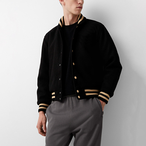 Chaqueta Varsity de Alta Calidad para Hombre, Estilo Deportivo de Invierno, Bordado Chenille, Forro de Lana, Cierre de Botones - Product Image 4