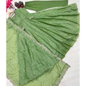 Designer <b>Evening</b> <b>Dresses</b> Fancy Party Wear Gown with Dupatta & Bottom Elegant Look - Product Image 2