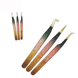 Ensemble de pinces professionnelles pour extensions de cils avec étui, pinces en acier inoxydable allemand, pinces d'isolation pour volume - Product Image 6