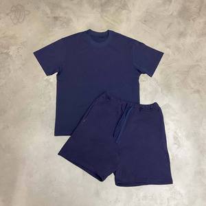Conjunto de Dos Piezas para Hombre, Estilo Casual de Verano 2026, Ropa Deportiva para Entrenamiento y Jogging, Transpirable, de Poliéster/Algodón, Servicio OEM, Diseño Sólido con Estrellas - Product Image 2