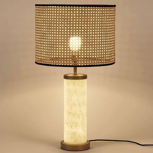 Lámpara de Mesa de Mármol de Lujo con Pantalla de Mimbre Tejida a Mano, Brillo Cálido Ambiental y Estilo Contemporáneo Elegante para el Hogar - Product Image 5
