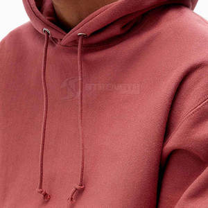 Conjunto de sudadera con capucha y pantalones cortos para hombre, ropa deportiva ligera para gimnasio, correr, entrenamiento y uso casual. - Product Image 5