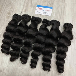 Vente en gros de cheveux humains bruts 100% vietnamiens, extensions de cheveux humains ondulés à la vapeur, mèches de cheveux bruts double drawn - Product Image 4