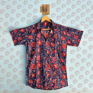 Chemise à manches courtes pour homme, col en V, 100 % coton, motif floral, personnalisable, écologique, imprimée à la main - Product Image 5