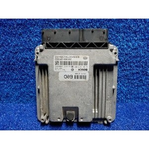 ECUs y Módulos de Computación Usados para Carnaval 391002F060 - Product Image 1