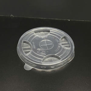 Prêts à être expédiés – Vente chaude usine – Couvercles en plastique PET transparents jetables pour gobelets, 95/98 mm, dôme et plat, pour l'emballage de boissons au Vietnam - Product Image 4