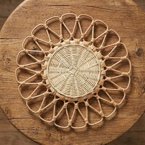 Napperons en rotin faits à la main pour la restauration hôtelière, décoration de table tressée pour restaurants, événements et fournisseurs en gros - Product Image 6