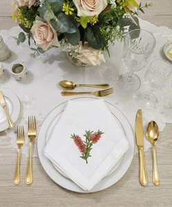 Serviettes de table carrées en coton brodé sur mesure, avec ourlet festonné, pour la décoration de table à la maison, les mariages et les fêtes - Product Image 1