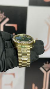 Reloj de Pulsera de Cuarzo para Hombre, de Lujo, en Acero Inoxidable Miyota, con Escala Romana, Cristal con Incrustaciones de Diamantes, 41mm, Resistente al Agua - Product Image 4