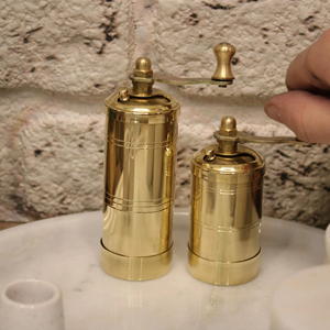 Modern Unique Style Gold Metal Salt And Pepper Shakers Set For Stylish Kitchen Dining Table Premium Decorative <b>Spice</b> <b>Storage</b> - Product Image 1