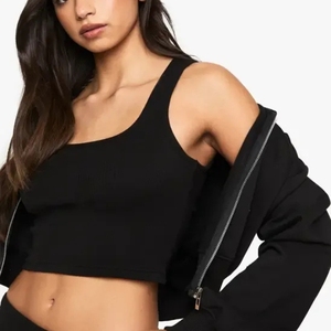 Ensemble de survêtement 3 pièces personnalisable en polyester pour femme, idéal pour l'entraînement et la course, motif uni, haut de sport hiver, vente en gros - Product Image 4