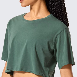 Compre Ahora Camiseta Deportiva Corta para Mujer, Tela Elástica Suave al Tacto, Top para Fitness, Yoga y Running, Logotipo Personalizado OEM, Venta al Por Mayor - Product Image 2