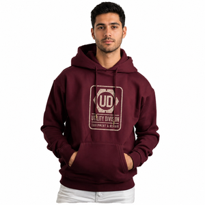Sweat-shirt à capuche pour homme en polyester et coton, couleur bordeaux, avec logo imprimé sur le devant et poche kangourou, vêtement décontracté - Product Image 1
