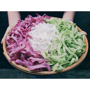 Rodajas de Coco Seco Suave, Snack Orgánico Saludable para Disfrutar Diariamente, de Vietnam - Product Image 1