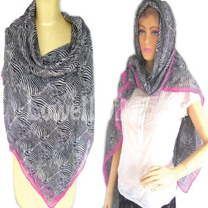 Écharpe en lin imprimé et polycoton, collection printemps, hijab léger, doux, respirant, motif floral, châle élégant pour femme musulmane - Product Image 2