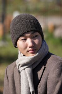 Bonnet en laine de mouton de Mongolie 100% premium |   Chapeau d'hiver anti-allergique et ultra-chaud |   Bonnet en tricot doux et respirant marron - Product Image 6