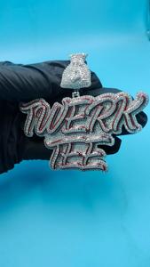 Collier Pendentif Designer en Argent Sterling et Moissanite, Breloque Brillante, Bijou Tendance Hip Hop, Accessoire Cadeau - Product Image 3