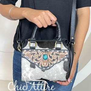 Bolso Mini de Cuero Repujado Edición Limitada 2026 para Mujer, Bandolera y de Hombro, Pequeño Bolso de Viaje Tipo Duffel - Product Image 1