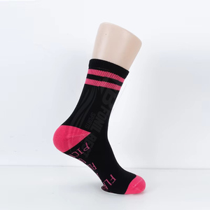 Calcetines de punto al por mayor para hombre, de fibra de bambú/spandex, informales, de moda, para interior, negros, rojos, suaves, bonitos, transpirables, de caña media, lisos. - Product Image 2