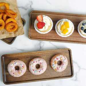 Plateau de service en bois de luxe, design moderne, en bois d'acacia écologique, durable et sûr, idéal pour les mariages royaux et les réceptions, plateau à nourriture - Product Image 5