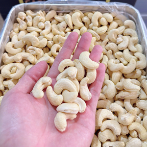 Wholesale In Bulk Cashew <b>Nuts</b> Kaju Badam SANTIGO Cashew Kaju <b>Nuts</b> Service 24/7 - Product Image 6