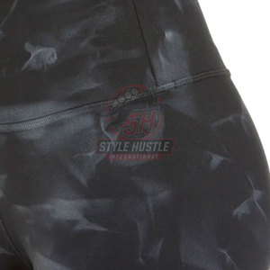Leggings de yoga para mujer con cintura elástica, último estilo, en venta en línea al por mayor, precio razonable, hechos en Pakistán. - Product Image 5