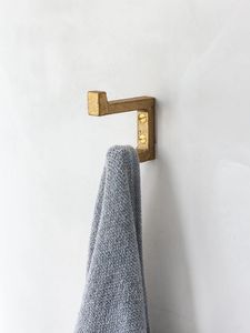 Wholesale Price Carved Wood <b>Wall</b> Hook Rack with 5 Metal Hooks Decorative Coat Hanger Organizer Home Stylish Durable - Product Image 4