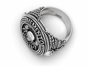 Anillo de Plata de Ley 925 con Calavera Memento Mori Oxidada en Negro - Product Image 2