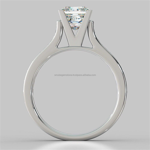 Princess Cut VVS Moissanite Wedding Band 14K Plata y oro Joyería de lujo Fabricación de anillos de diamantes para mujeres como regalo - Product Image 4