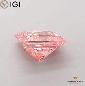 Diamant de laboratoire CVD, clarté VS1, couleur rose vif fantaisie, taille princesse, 2,00 carats, certifié IGI pour la perfection des bijoux - Product Image 4