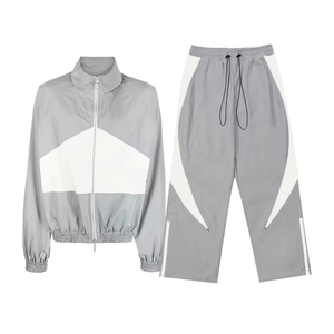 Conjunto de Chaqueta Cortavientos para Hombre, Cómodo, de Marca OEM, Personalizado, de Poliéster y Nailon, con Cierre, Dos Piezas, Estilo Jogger - Product Image 5