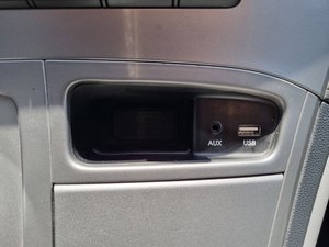 Grand <span class=keywords><strong>Starex</strong></span> 2018, furgone diesel a 5 posti con cambio automatico, per trasporto passeggeri - Product Image 4