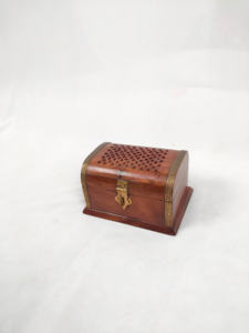 Handmade Mango <b>Wood</b> <b>Keepsake</b> <b>Box</b> Antique Finish Beautifully Engraved Jewellery Organizer Unique Gift Ideas for Polished - Product Image 6