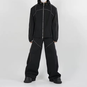 Survêtement en nylon streetwear uni pour homme, ensemble 2 pièces de haute qualité, léger, ample, surdimensionné, coupe-vent écologique - Product Image 2