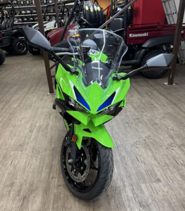 Nouvelles motos NINJAS 400 ABS KRT EDITION 2025 abordables, prêtes à être expédiées - Product Image 1