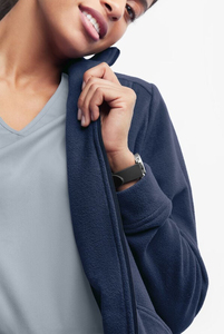 Custom Slim Fit Medical Scrubs Jacket High Quality Women Nursing Vest Knitted Fabric Pockets OEM Custom Hospital Uniform - Product Image 3
