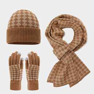 Guantes Térmicos para Pantalla Táctil, Gorro y Bufanda de Invierno, Conjunto de Tres Piezas con Diseño de Diamantes, Tejido Térmico a Prueba de Frío - Product Image 1