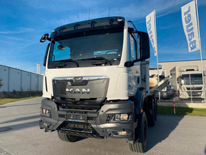2023 para TGS BL 26.520 8X4 Camión Pesado con Motor Diésel, Transmisión Automática FAST, Emisión Euro 6, Usado, Volante a la Izquierda - Product Image 3
