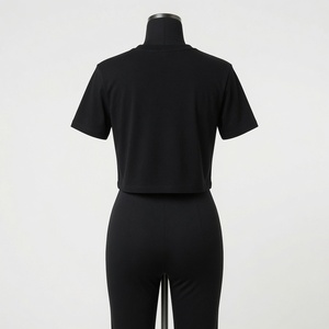 เสื้อยืดคอกลมสีดำประดับคริสตัล Eyre Sports Wear รุ่นใหม่ สไตล์สตรีทแวร์สุดเทรนดี้ ผลิตจากผ้าฝ้าย 100% ระบายอากาศได้ดี เหมาะสำหรับทุกเพศ - Product Image 5
