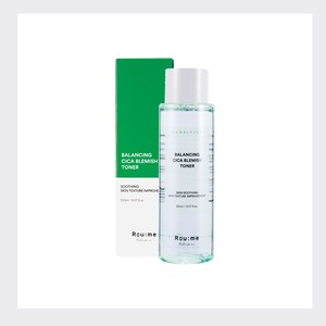 โทนเนอร์บำรุงผิวหน้าสูตรเกาหลี Roume Balancing Cica Blemish Toner 150 มล. โทนเนอร์เซรั่มบำรุงผิวหน้าเรียบง่ายเพื่อผิวเปล่งประกาย - Product Image 4