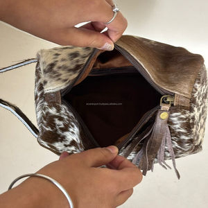 New Designer Cowhide Fur Leather Toiletry Organizer Shaving Kit Man Women Hair on Hide Fur Travel Cosmetic Bags <b>Makeup</b> Bags - Product Image 6