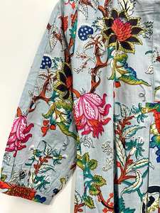 เดรสยาวผ้าฝ้ายลายดอกโบโฮ สีฟ้าอ่อน พิมพ์ลายพฤกษศาสตร์ แบบคาฟตัน - Product Image 4